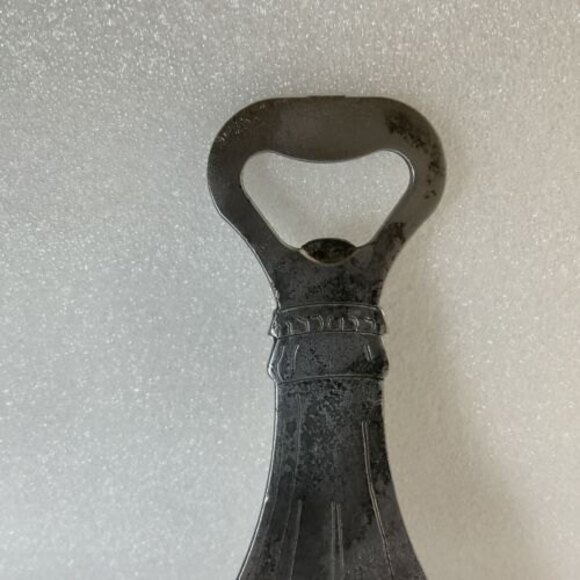 VINTAGE COCA-COLA Bottle Shaped Bottle Opener Flat Great for the Coke Bar - Picture 9 of 11